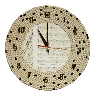 Часы из фасоли Крошка